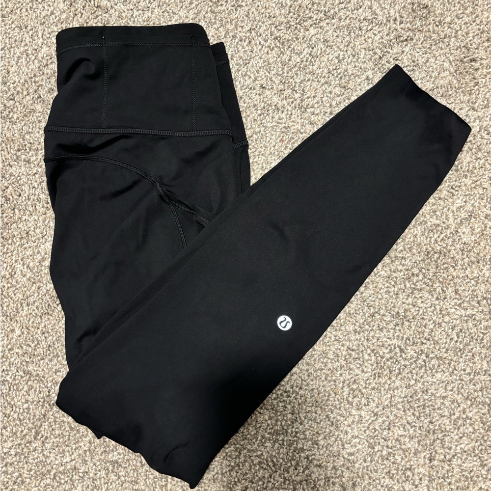 lululemon black leggings, size 6, new condition